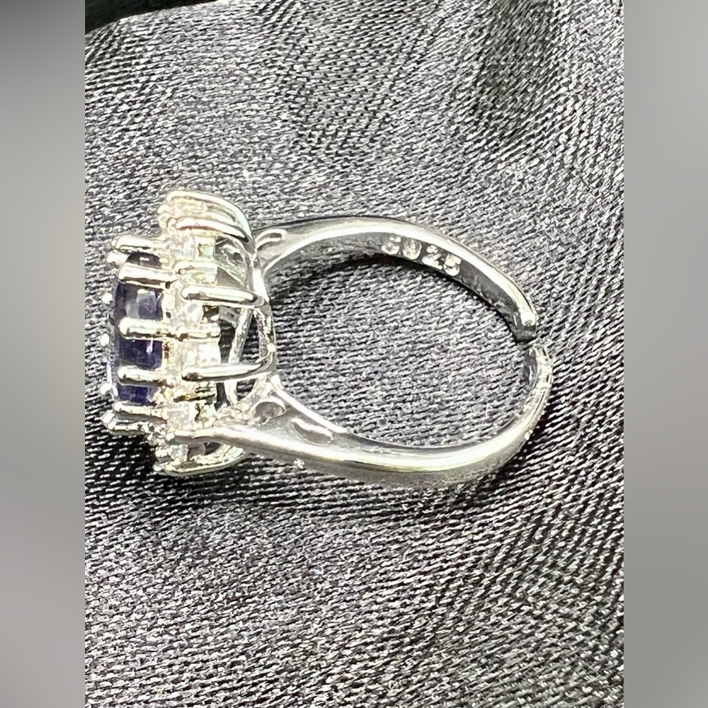 NIB S925 Stamped Amethyst and Zircon Princess Cut Oval Ring - Picture 13 of 15